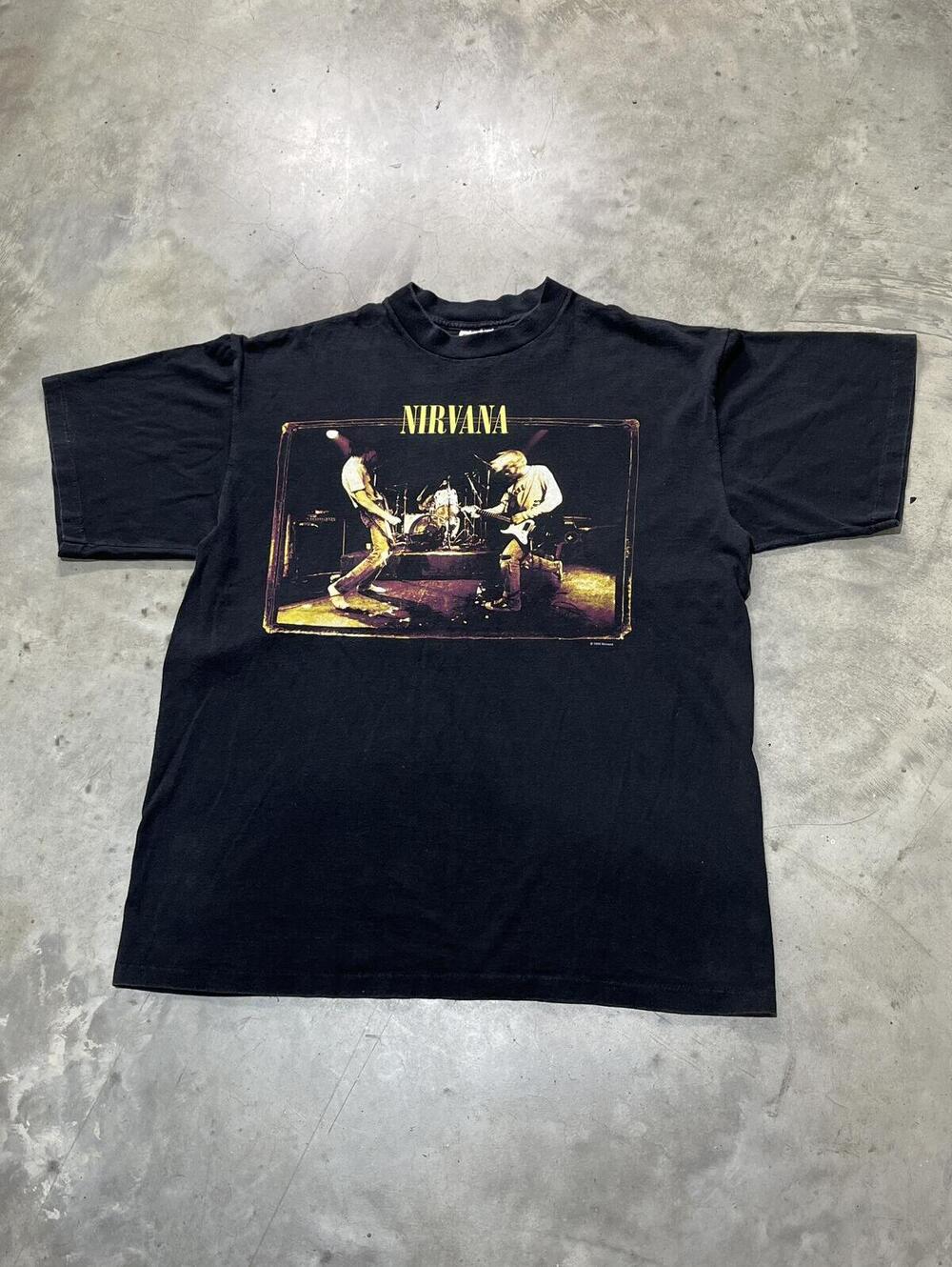 Vintage Nirvana 1996 From The Muddy Banks Of Wishkah Preowned XL T-shirt - Picture 2 of 7